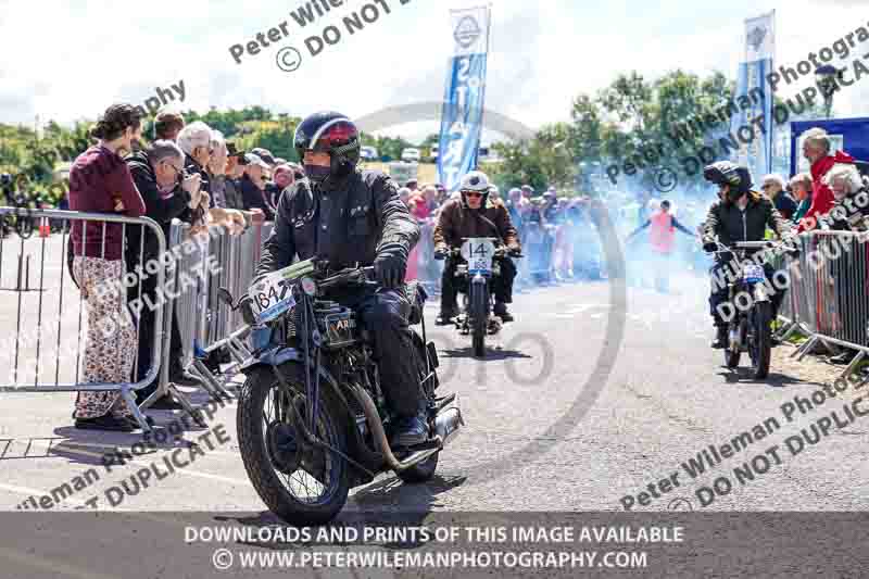 Vintage motorcycle club;eventdigitalimages;no limits trackdays;peter wileman photography;vintage motocycles;vmcc banbury run photographs